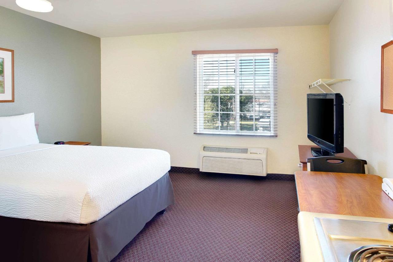 Woodspring Suites Baton Rouge Airline Highway Eksteriør bilde